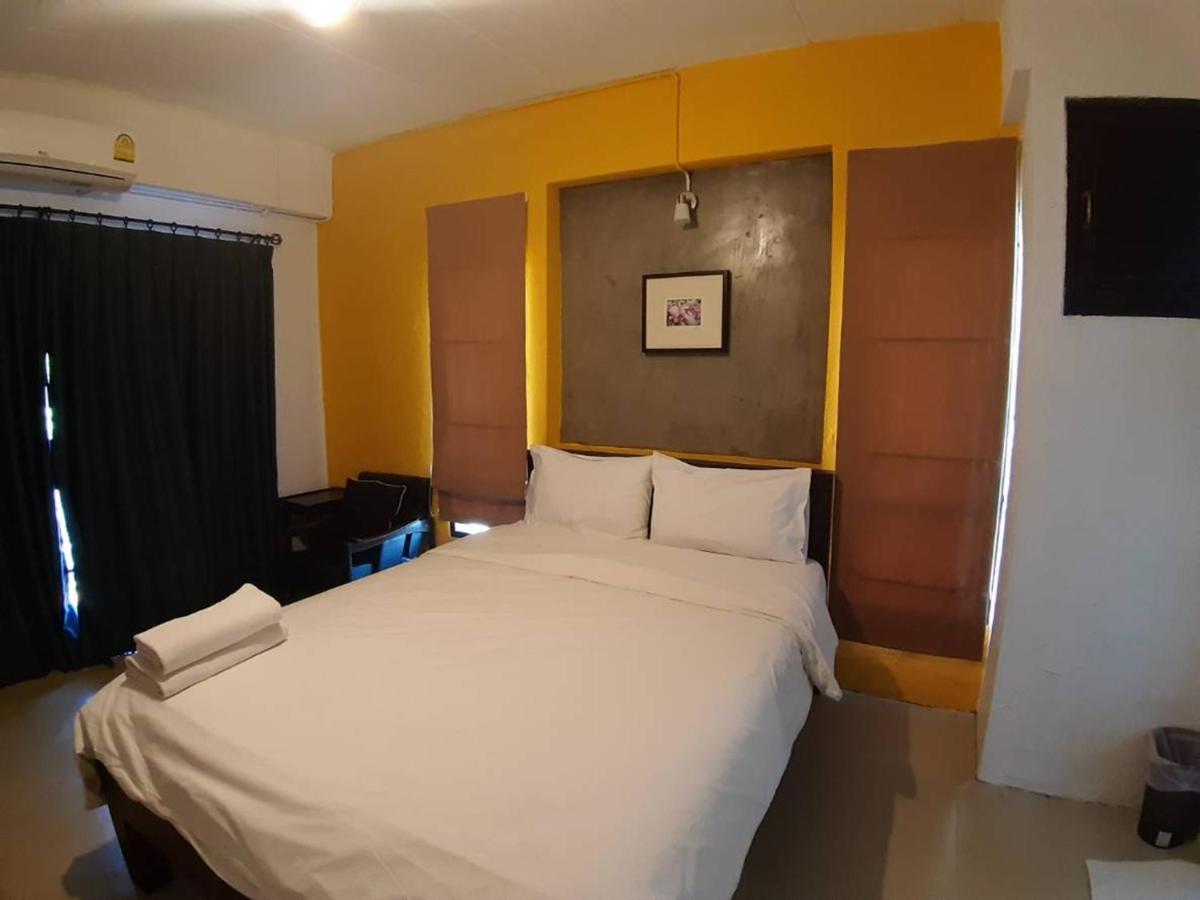 Isleep Guesthouse Chiang Mai Ngoại thất bức ảnh