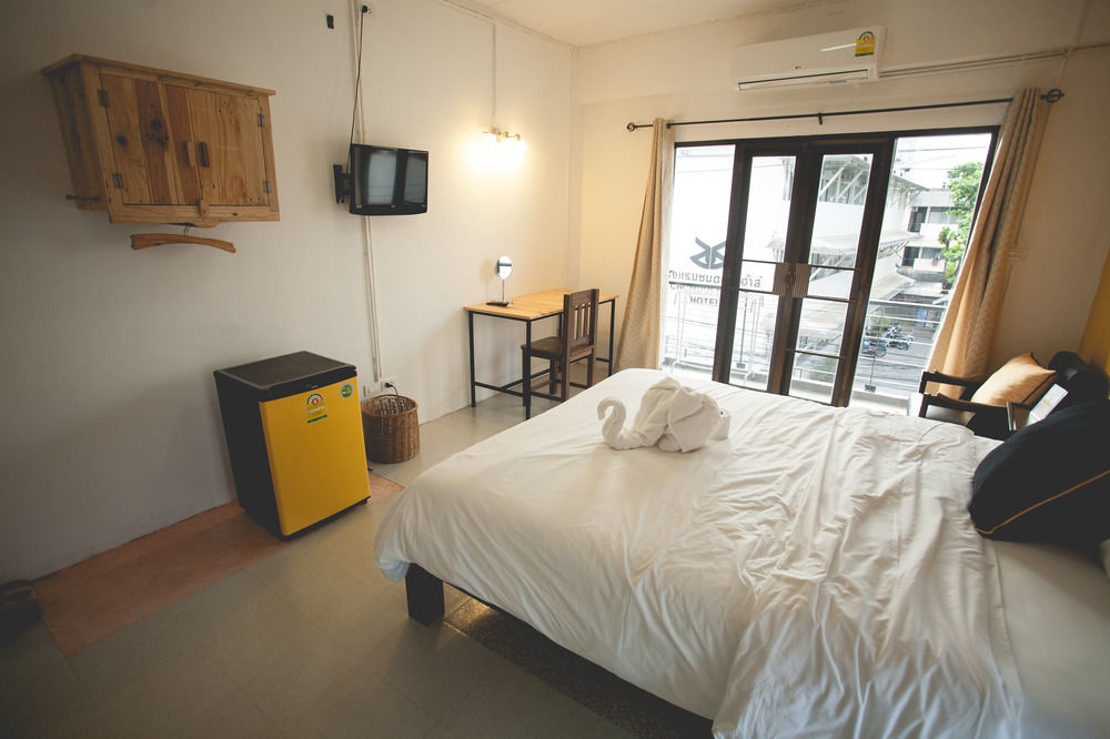 Isleep Guesthouse Chiang Mai Ngoại thất bức ảnh