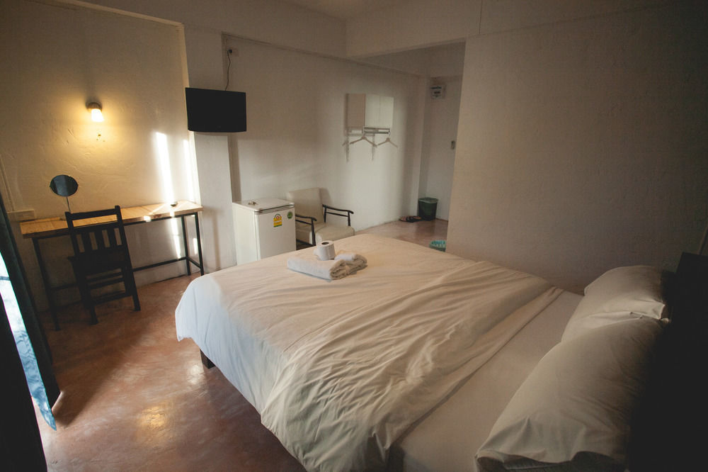 Isleep Guesthouse Chiang Mai Ngoại thất bức ảnh